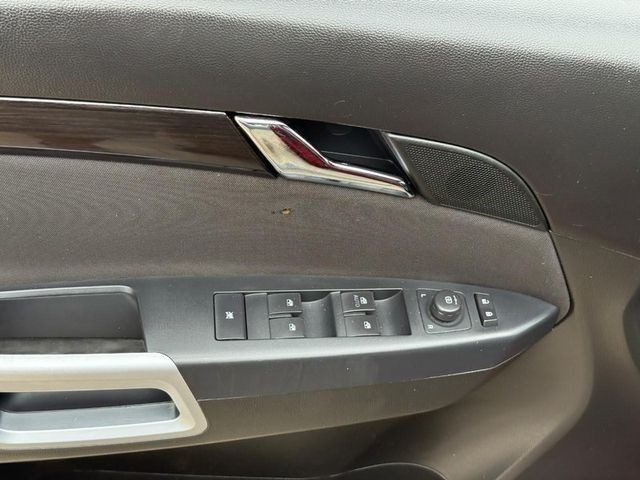 Chevrolet Captiva Sport Fleet Vehicle Full-screen Gallery Image 16