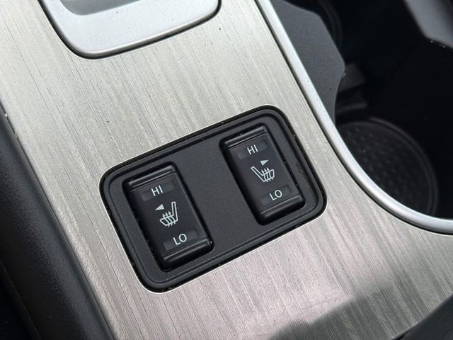 Nissan Murano Vehicle Full-screen Gallery Image 24