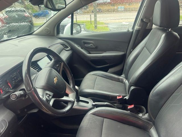 Chevrolet Trax Vehicle Full-screen Gallery Image 6