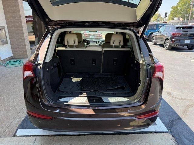 Buick Envision Vehicle Full-screen Gallery Image 6