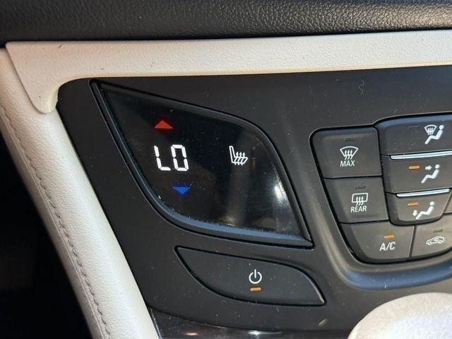 Buick Envision Vehicle Full-screen Gallery Image 21