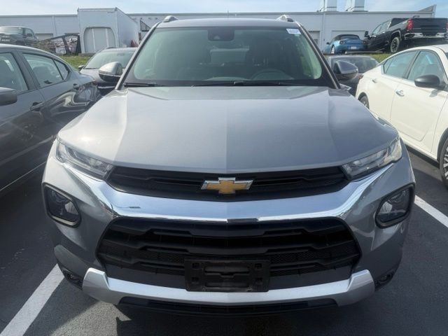 Chevrolet Trailblazer Vehicle Full-screen Gallery Image 02