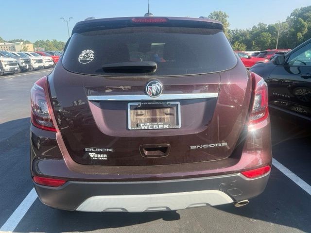 Buick Encore Vehicle Full-screen Gallery Image 6