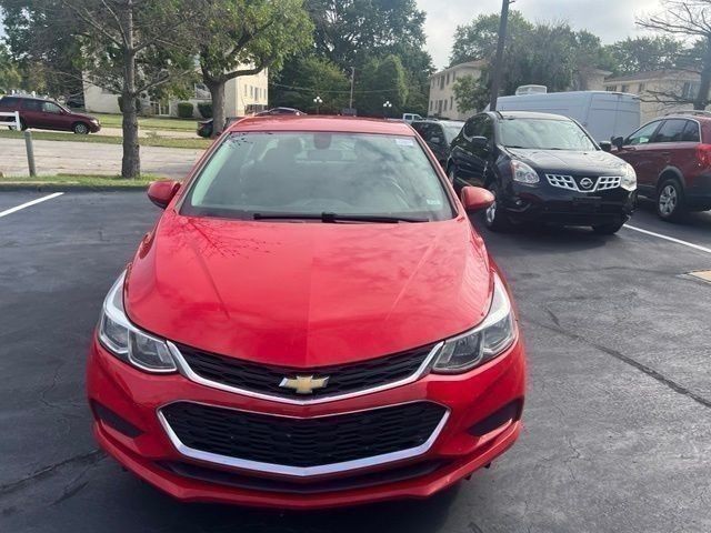 Chevrolet Cruze Vehicle Full-screen Gallery Image 02