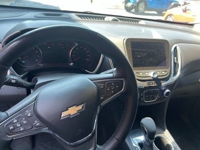 Chevrolet Equinox Vehicle Full-screen Gallery Image 06