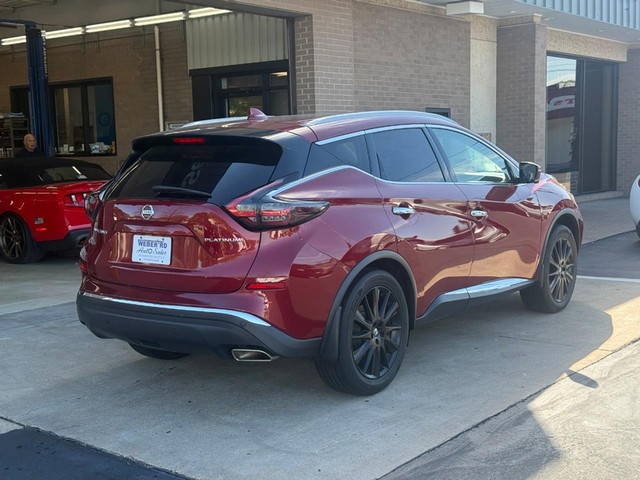 Nissan Murano Vehicle Full-screen Gallery Image 3