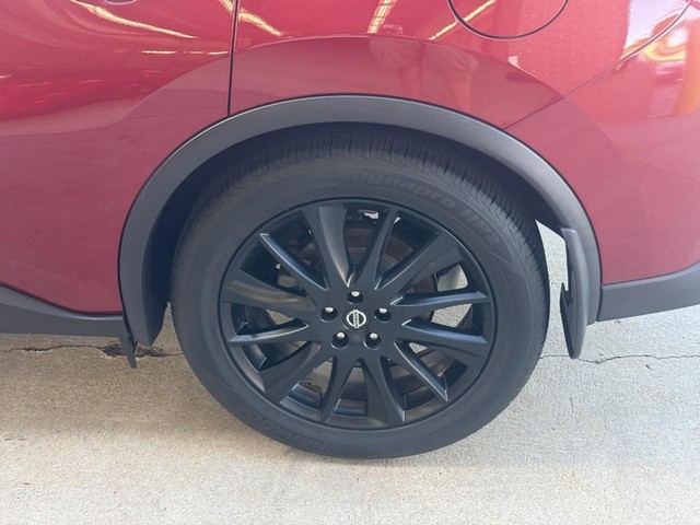 Nissan Murano Vehicle Full-screen Gallery Image 5