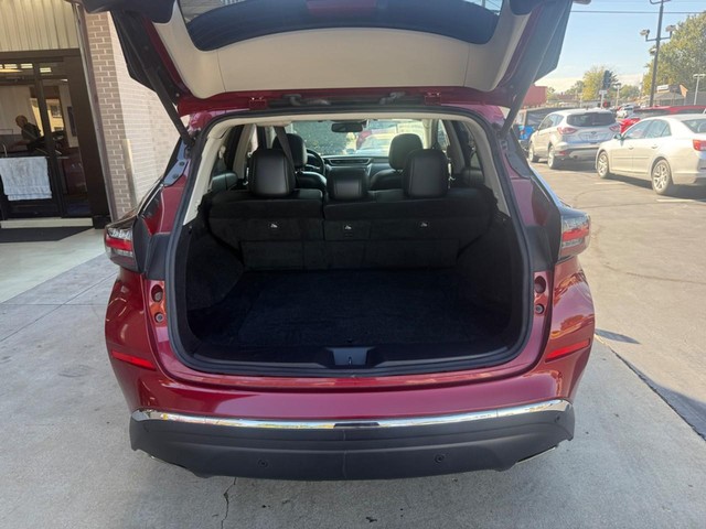 Nissan Murano Vehicle Full-screen Gallery Image 7
