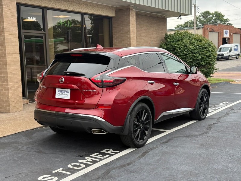 Nissan Murano Vehicle Full-screen Gallery Image 03