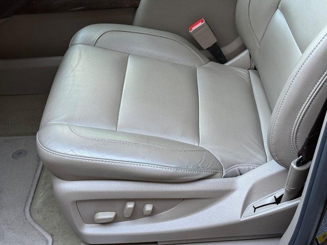 Chevrolet Tahoe Vehicle Full-screen Gallery Image 23