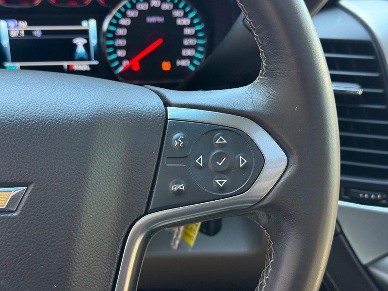 Chevrolet Tahoe Vehicle Full-screen Gallery Image 18
