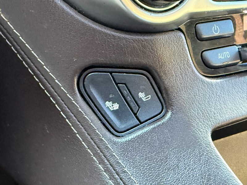 Chevrolet Tahoe Vehicle Full-screen Gallery Image 19