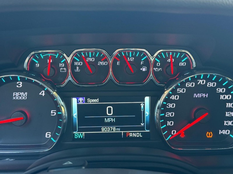 Chevrolet Tahoe Vehicle Full-screen Gallery Image 20