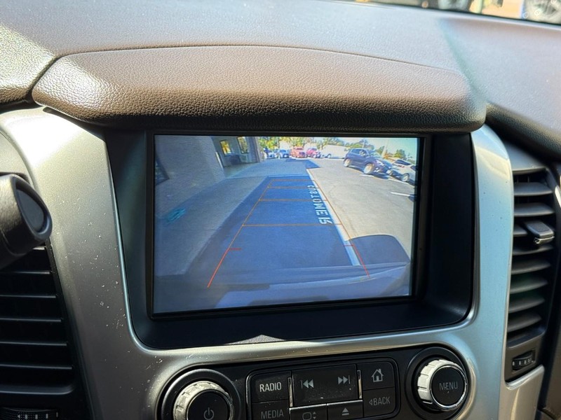 Chevrolet Tahoe Vehicle Full-screen Gallery Image 25