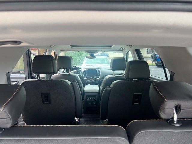Chevrolet Traverse Vehicle Full-screen Gallery Image 17