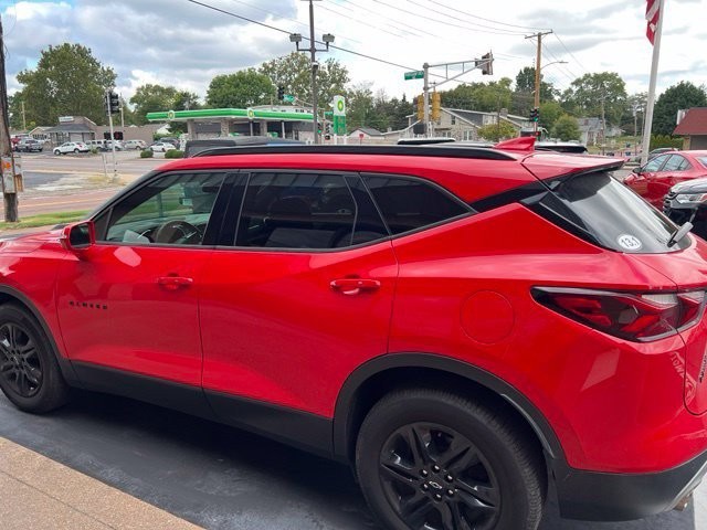 Chevrolet Blazer Vehicle Full-screen Gallery Image 6