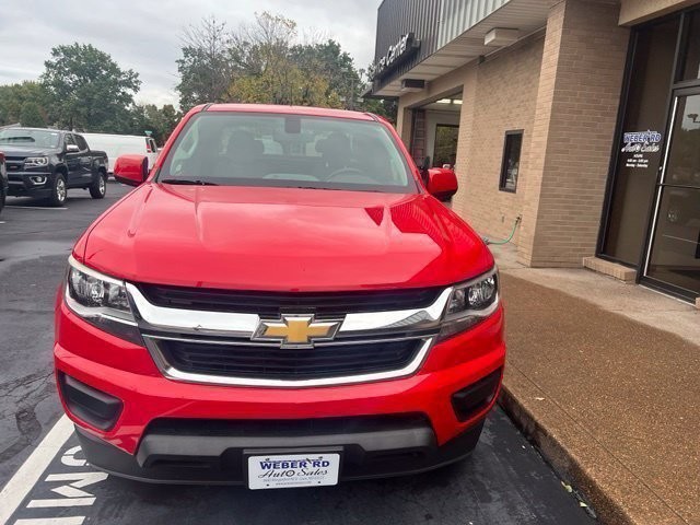 Chevrolet Colorado Vehicle Full-screen Gallery Image 02