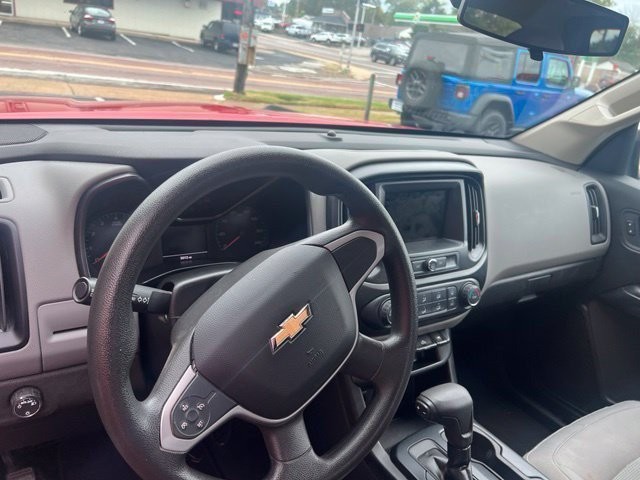 Chevrolet Colorado Vehicle Full-screen Gallery Image 07