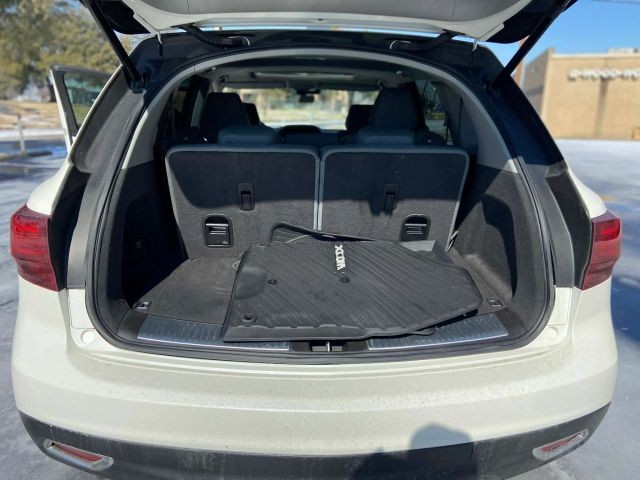 Acura MDX Vehicle Full-screen Gallery Image 02