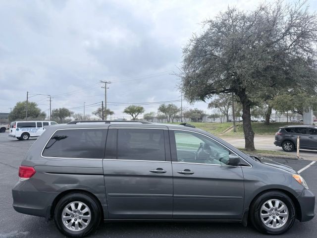 Honda Odyssey Vehicle Full-screen Gallery Image 02