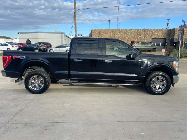 Ford F-150 Vehicle Full-screen Gallery Image 03