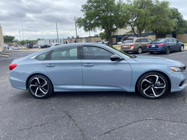 Honda Accord Vehicle Full-screen Gallery Image 03