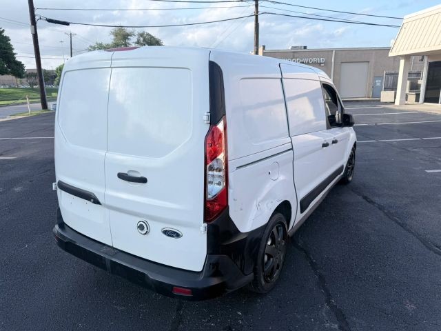 Ford Transit Connect Vehicle Full-screen Gallery Image 03