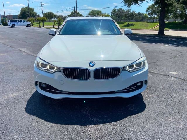 BMW 4 Series Vehicle Full-screen Gallery Image 02
