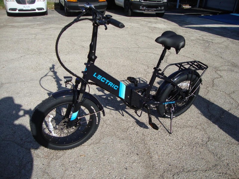 Parts/Accessories  Vehicle Full-screen Gallery Image 03