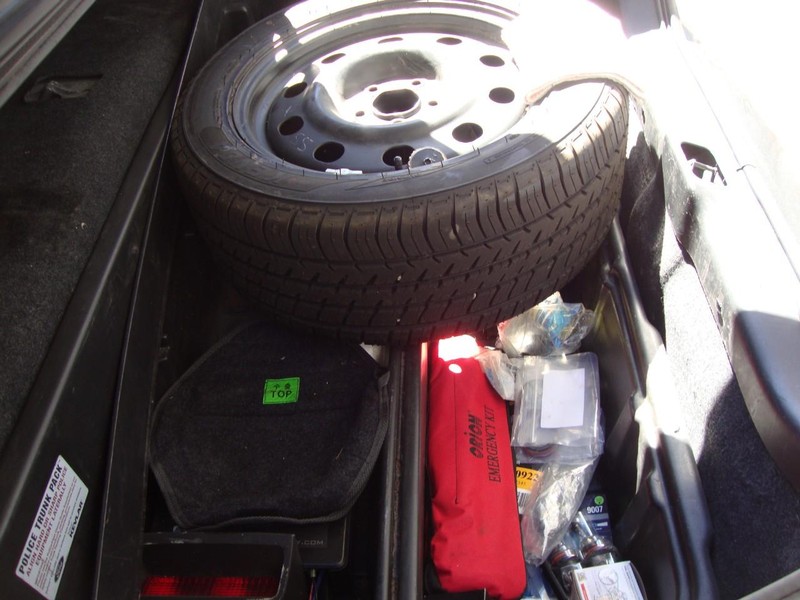 Ford Police Interceptor Vehicle Full-screen Gallery Image 07