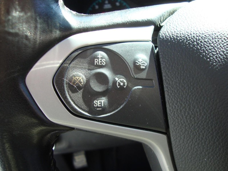 2021 Chevrolet Colorado LT photo 9