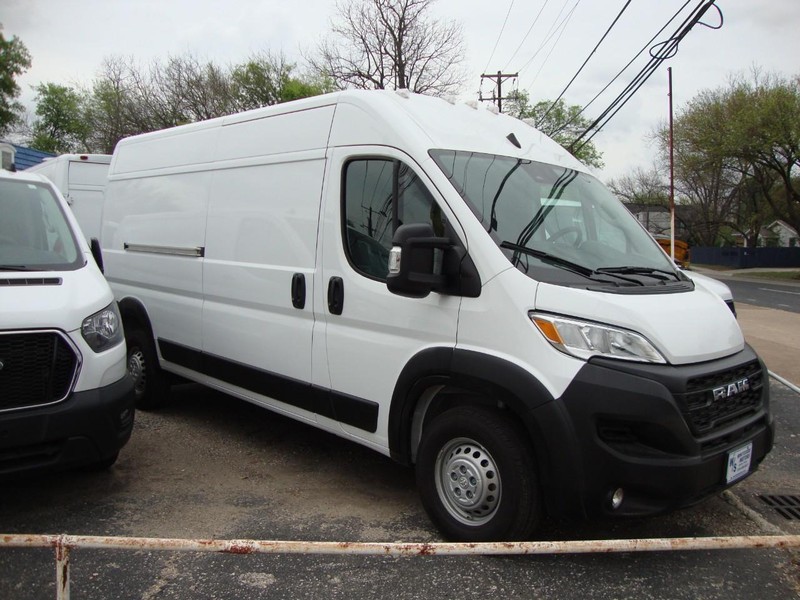 2025 Ram ProMaster 2500 photo 2