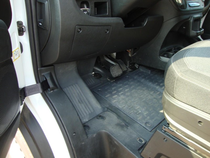 Ram ProMaster Cargo Van Vehicle Full-screen Gallery Image 21