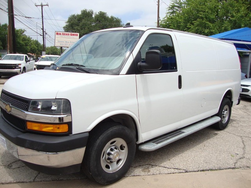 2023 Chevrolet Express Cargo Van 2500 photo 2