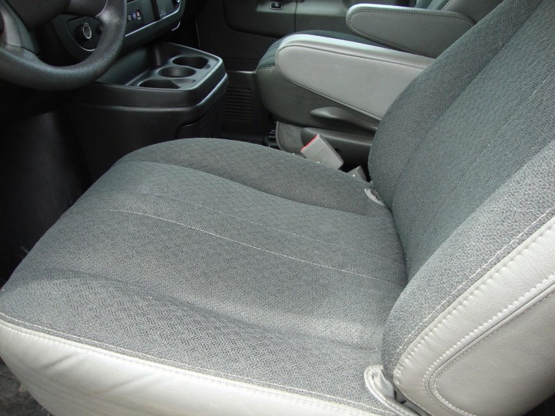 2023 Chevrolet Express Cargo Van 2500 photo 8