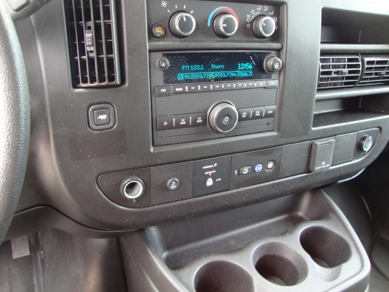 2023 Chevrolet Express Cargo Van 2500 photo 10