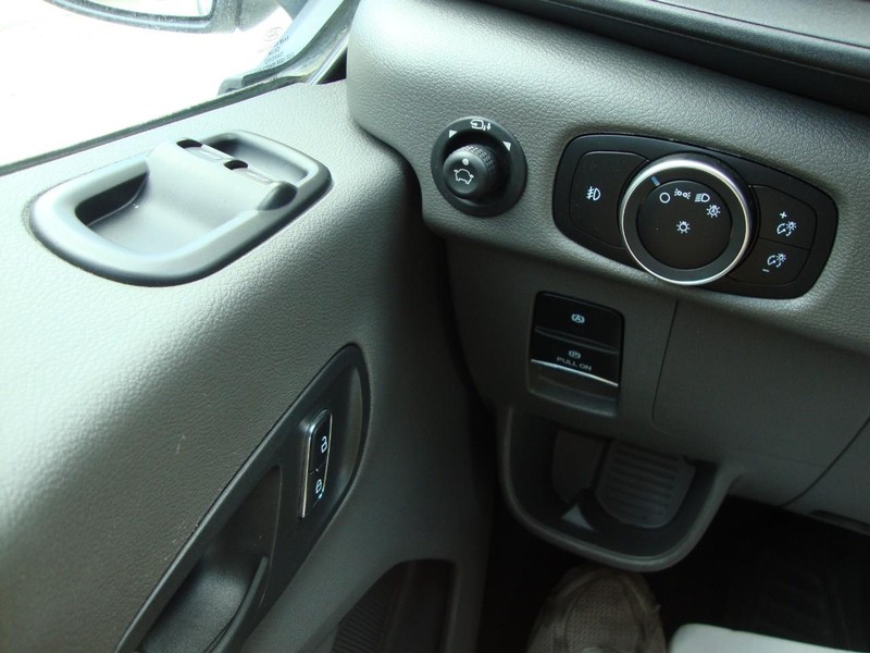2023 Ford Transit Passenger XLT photo 12