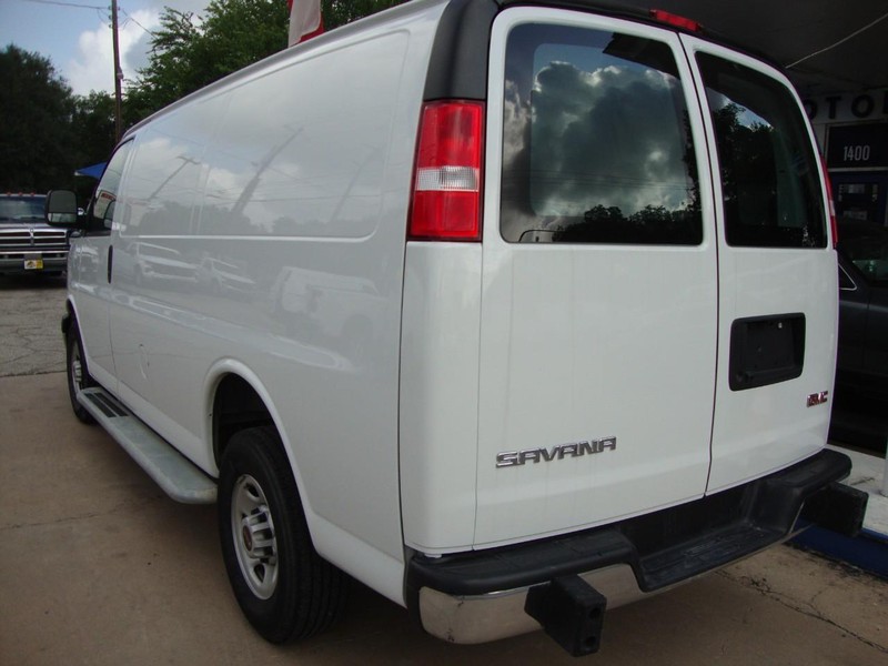 2023 Gmc Savana 2500 Cargo photo 4