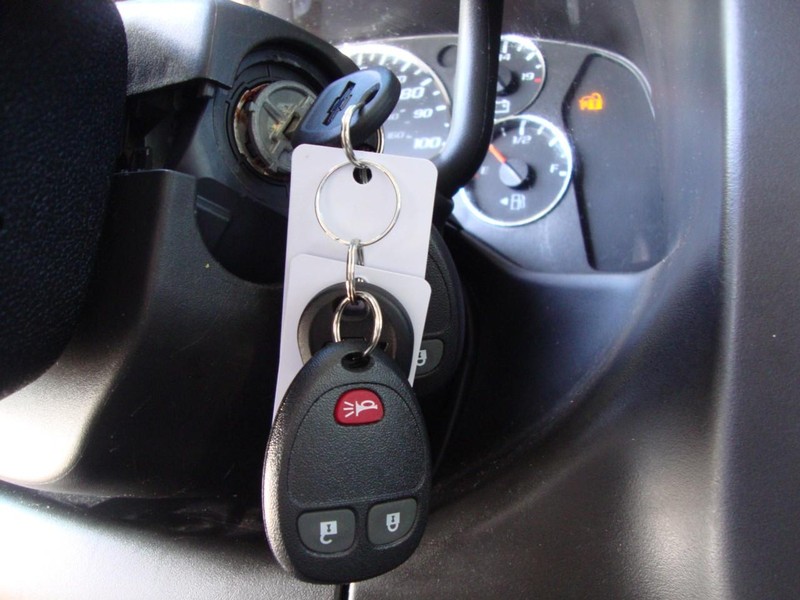2015 Chevrolet Express LT Passenger photo 13