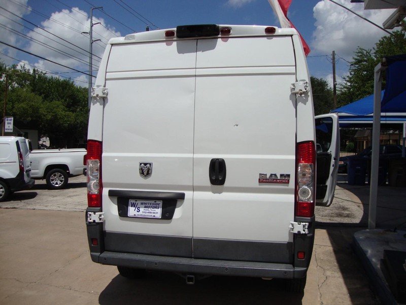 2017 Ram ProMaster 2500 photo 4