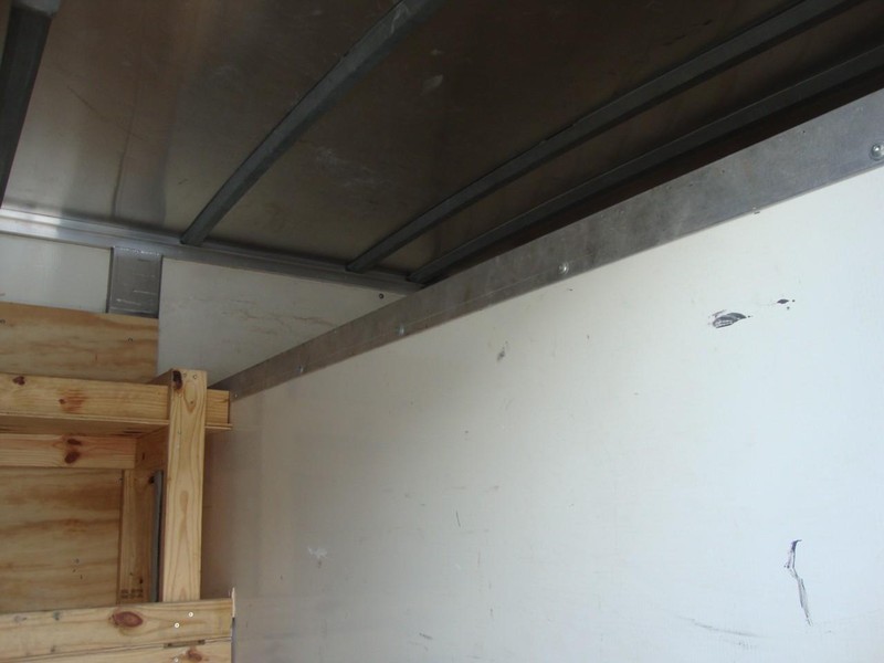 Chevrolet Express Commercial Cutaway Vehicle Full-screen Gallery Image 03