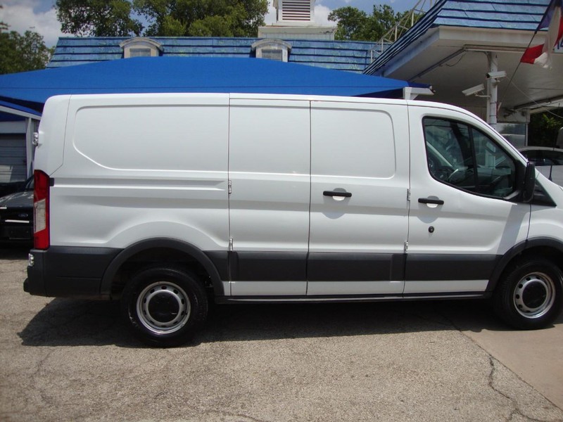 2016 Ford Transit Cargo Van photo 3