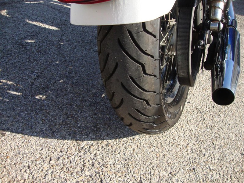 Harley-Davidson SPORTSTER 1200 Vehicle Full-screen Gallery Image 02