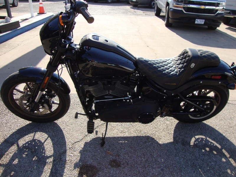 Harley-Davidson FXLRS Low Rider S Vehicle Full-screen Gallery Image 05