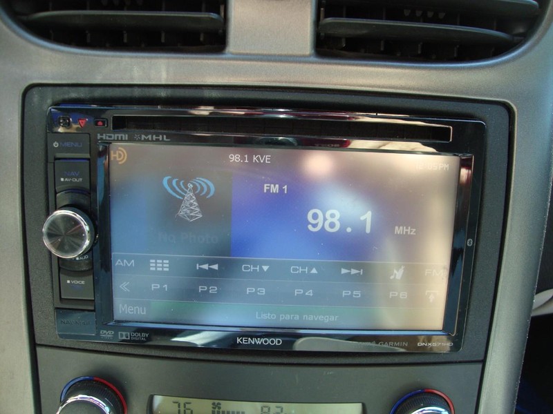 Chevrolet Corvette Vehicle Full-screen Gallery Image 08