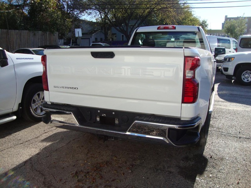 Chevrolet Silverado 1500 Vehicle Full-screen Gallery Image 04