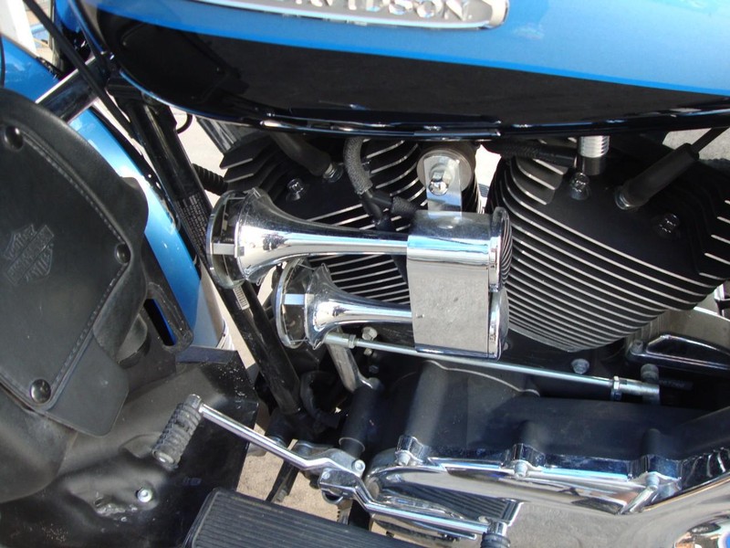 Harley-Davidson ULTRA CLASSIC LIMITED Vehicle Full-screen Gallery Image 11