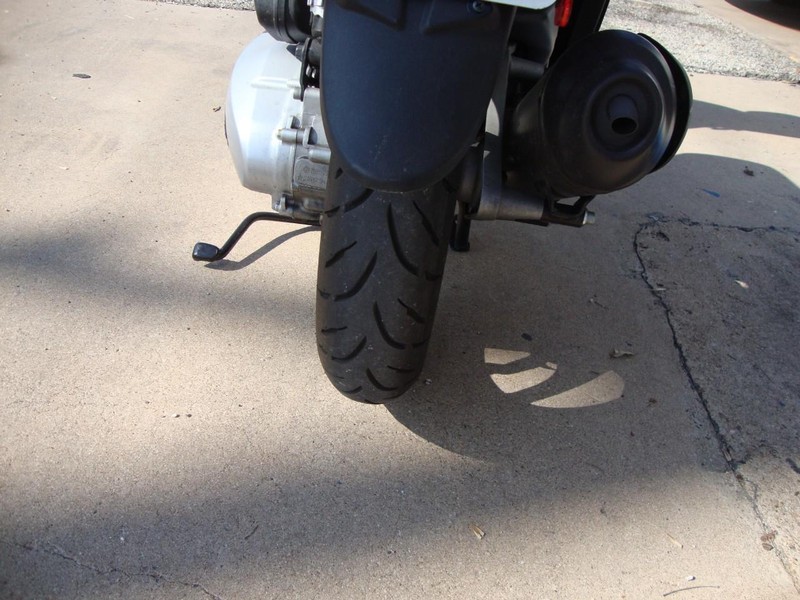 Piaggio LIBERTY 150CC Vehicle Full-screen Gallery Image 06