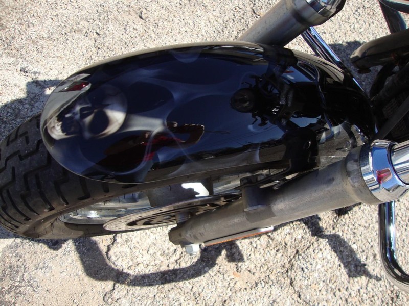 Harley-Davidson SPORTSTER 1200 Vehicle Full-screen Gallery Image 03