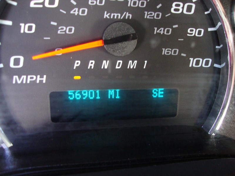 Chevrolet Express 2500 Vehicle Full-screen Gallery Image 11